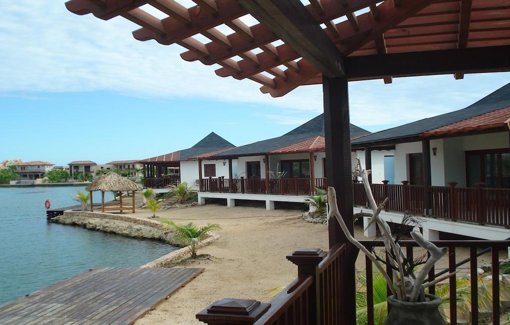 Waterlands Village Villa 克拉伦代克 外观 照片