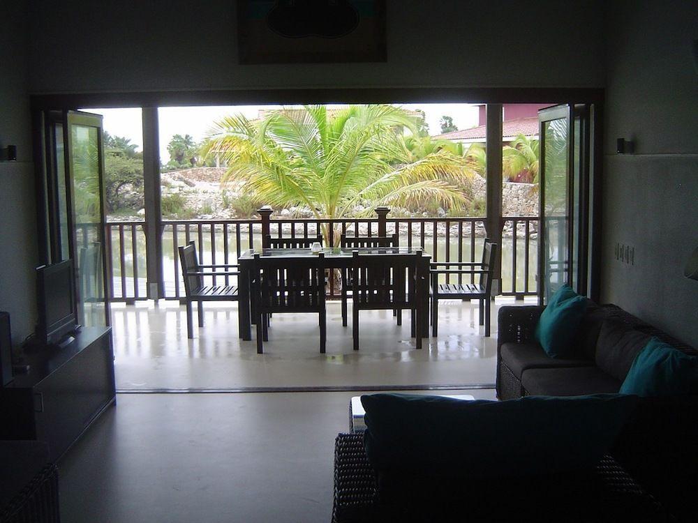 Waterlands Village Villa 克拉伦代克 外观 照片