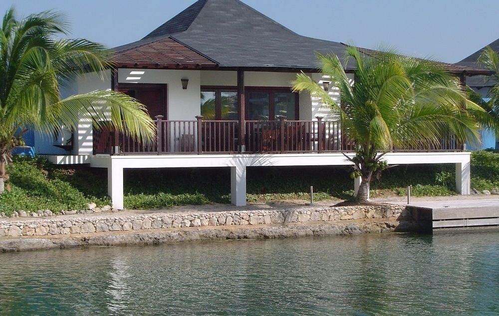 Waterlands Village Villa 克拉伦代克 外观 照片